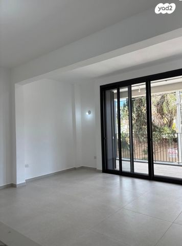 קרן קיימת לישראל 7