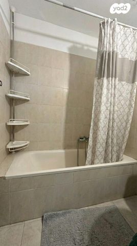 דירה, אדם 615, ארמון הנציב, תלפיות מזרח, ירושלים