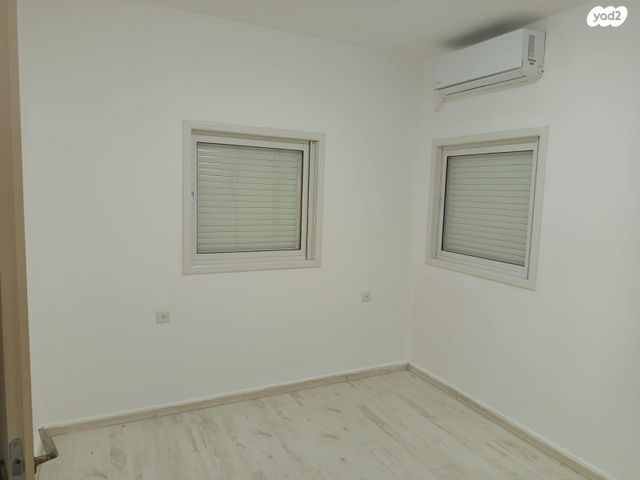 דירה, אברהם קרן 13, ארלוזורוב, כפר סבא