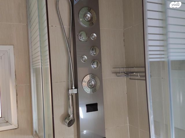 דירה, בארות 2, קרית יערים, גבעת זאב