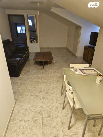 דירה, החרוב 7, שאר העיר, חצור הגלילית