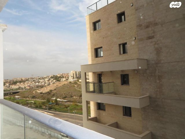 דירה, סיוון 10, נווה שמיר רמת בית שמש ה-1, בית שמש