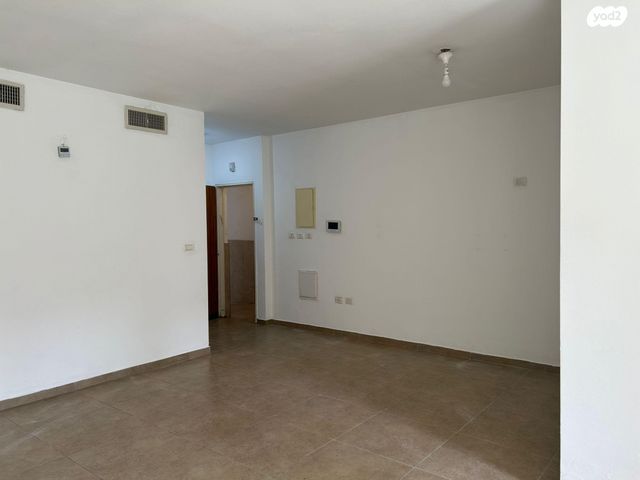 דירת גן, אבימלך 3, התקוה, בית יעקב, נווה צה"ל, תל אביב יפו