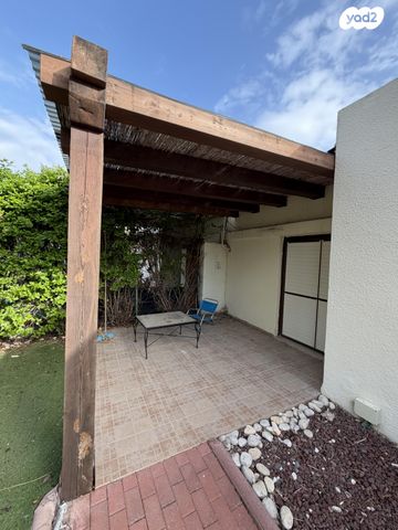 בית פרטי/ קוטג', משעול התאנה 2, הזיתים, מנחמיה