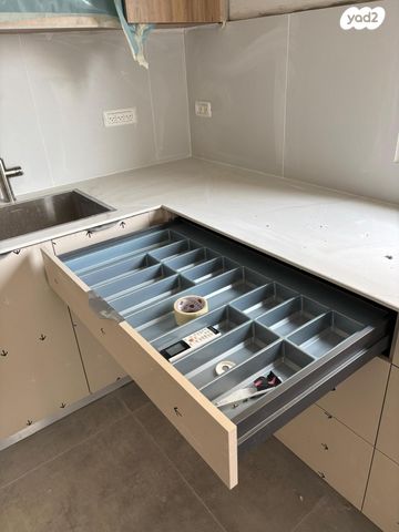 דירה, שדרות חיים וייצמן 55, צפון מערב מרכז העיר, נתניה