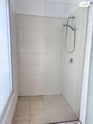 דירה, משה בילינסון 64, קרית חיים מזרחית, חיפה