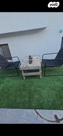 יחידת דיור, שביל האלון 1, בת הדר, בת הדר