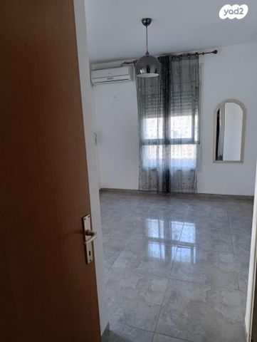 בית פרטי/ קוטג', חרובים 32, סביוני ים, קרית ים