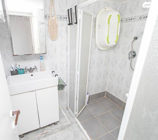 דירה, דרך אלנבי 73, המושבה הגרמנית, חיפה