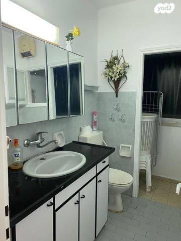 דירה, ד"ר נחום ניר 3, הנביאים, בת ים