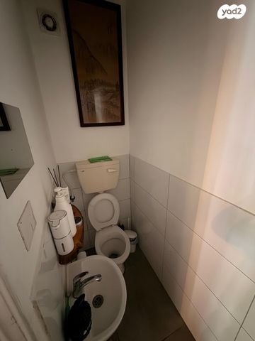 סטודיו/ לופט, שביל האטד 3, נווה צדק, תל אביב יפו