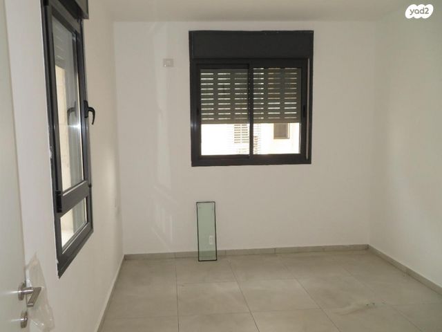 דירה, סיוון 10, נווה שמיר רמת בית שמש ה-1, בית שמש