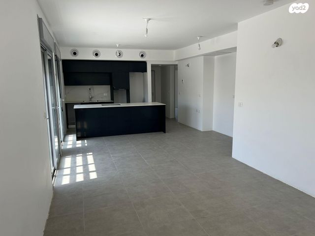 גג/ פנטהאוז, בית אשל 17, צפון יפו, המושבה האמריקאית-גרמנית, תל אביב יפו