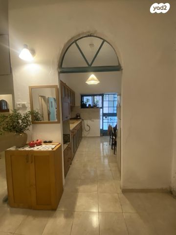 דירת גן, אחד העם 10, הרצליה, חיפה