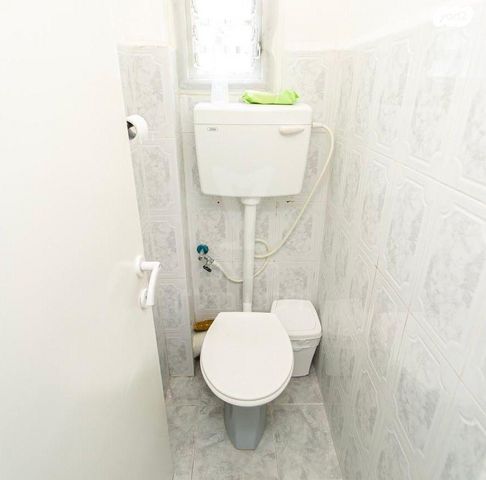 דירה, דרך אלנבי 73, המושבה הגרמנית, חיפה