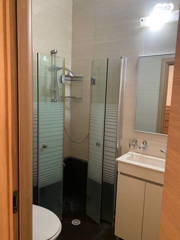 דירה, ד"ר נחום ניר 3, הנביאים, בת ים