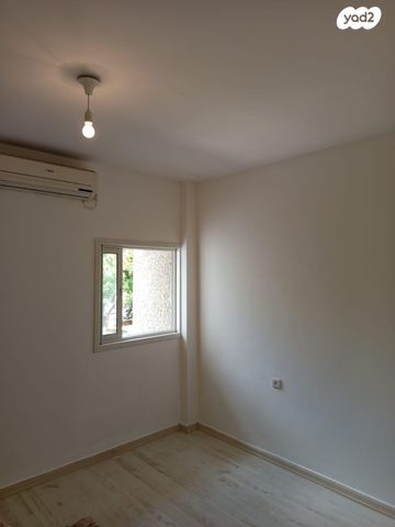 דירה, אברהם קרן 13, ארלוזורוב, כפר סבא