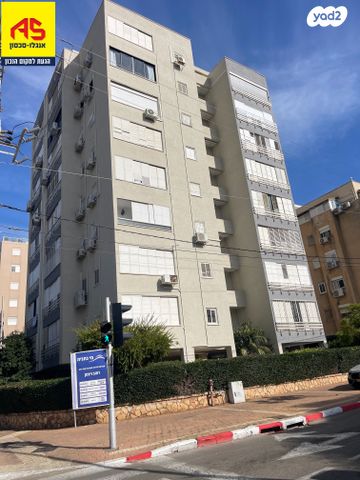 דירה, שדרות חיים וייצמן, צפון מזרח מרכז העיר, נתניה