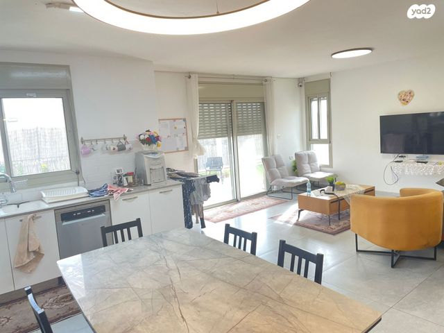 בית פרטי/ קוטג', דולב, החורש, חריש