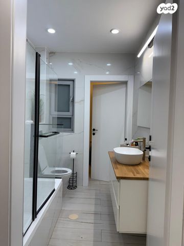 דירה, מרים הנביאה, נווה מנחם, באר שבע