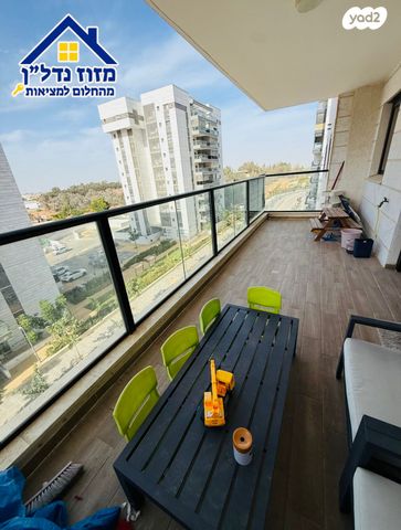 דירה, יהושוע אזולאי, נווה שרון / שער העיר, נתיבות