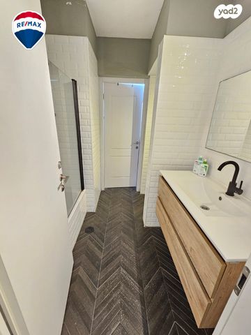 דירת גן, שושנים 2, גן שמואל, קרית מלאכי