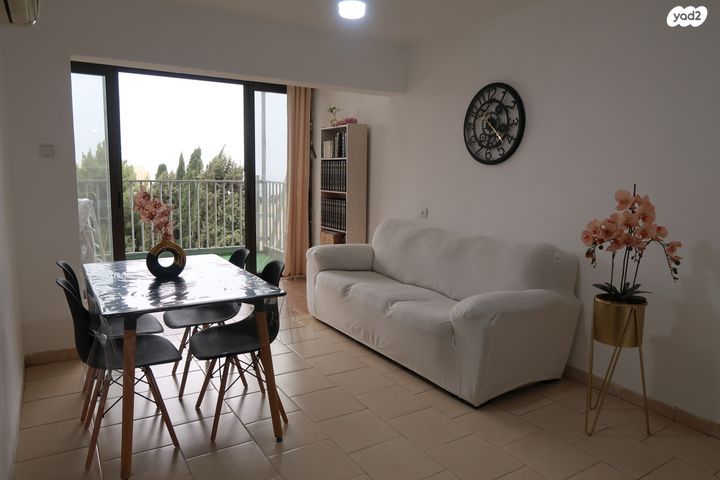 דירה, דרום, צפת