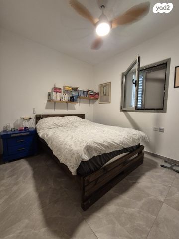 דירה, צאלה, גדרה הצעירה, גדרה