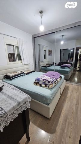 דירת גן, קרית מלאכי