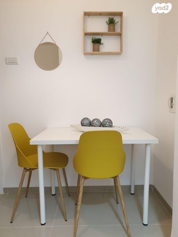 דירה, אופקים, גבעת עמוס, נשר