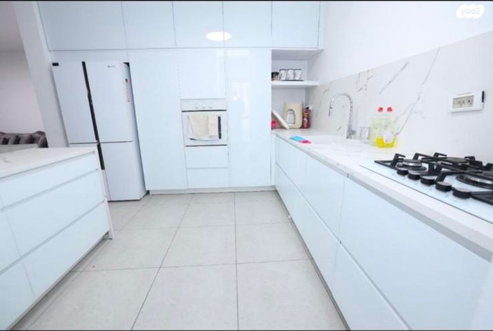 דירת גן, אופקים