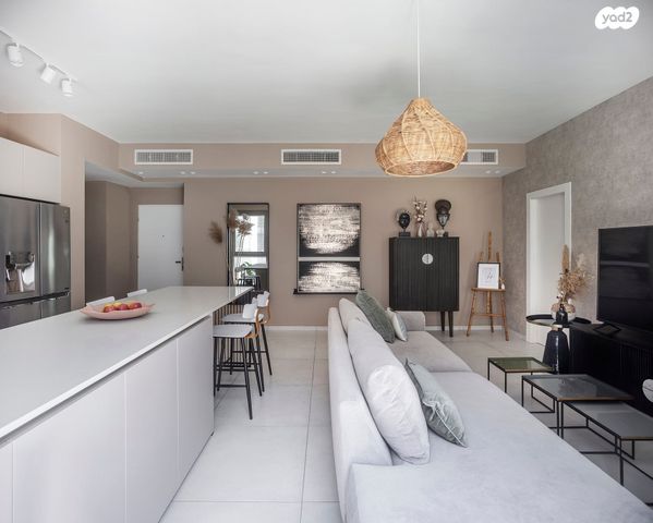 אריק איינשטיין 