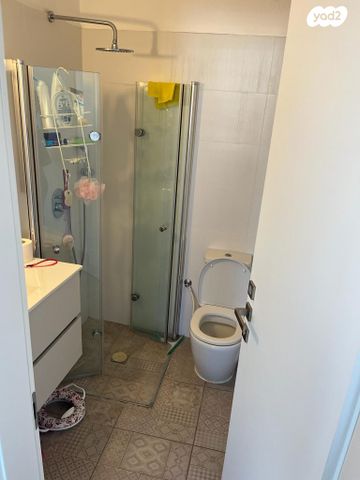 דירה, ארלוזורוב 10, הגבול רוטשילד, בת ים