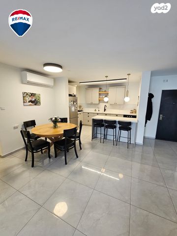 דירת גן, שושנים 2, גן שמואל, קרית מלאכי