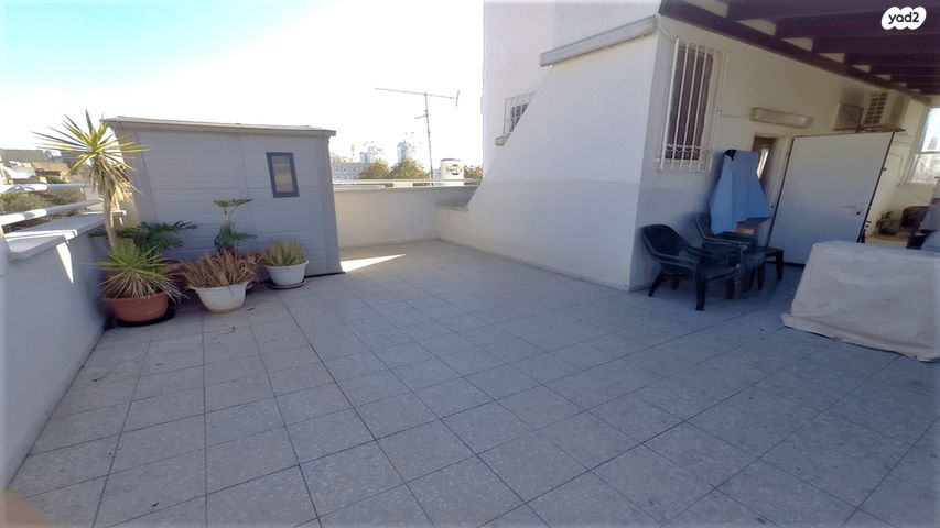 גג/ פנטהאוז, מבצע עין, רמת עמידר, רמת גן