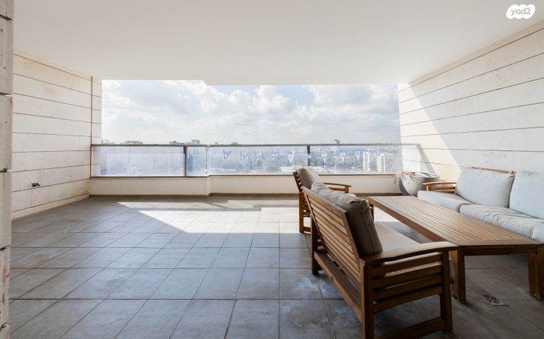 דירה, הוד השרון