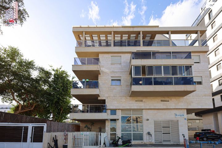 דירה, דרך דון יצחק אברבנאל 19, רמת אפרים, נתניה