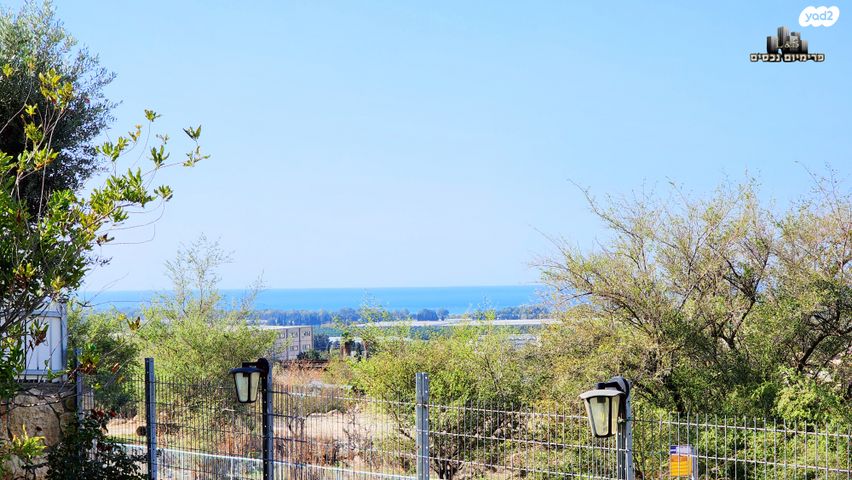 בית פרטי/ קוטג', עפרוני, שלומית, שלומי