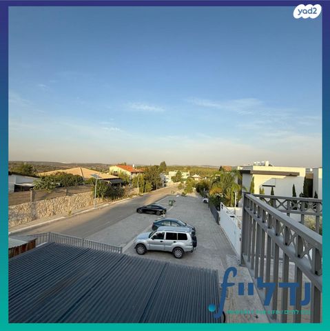 בית פרטי/ קוטג', לוזית, לוזית