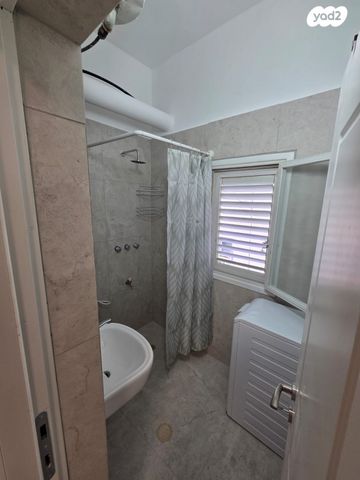 דירה, שדרות בנימין 4, נתניה