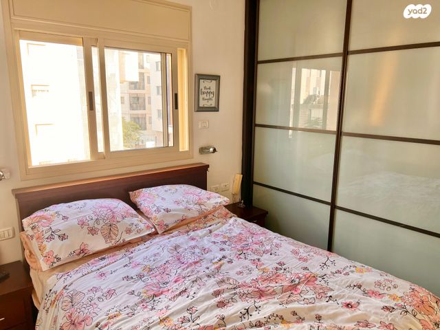 דירה, חרוזים, רמת גן