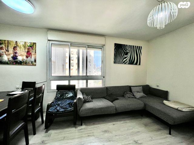 דירה, שדרות גולדה מאיר 22, קרית נורדאו, נתניה