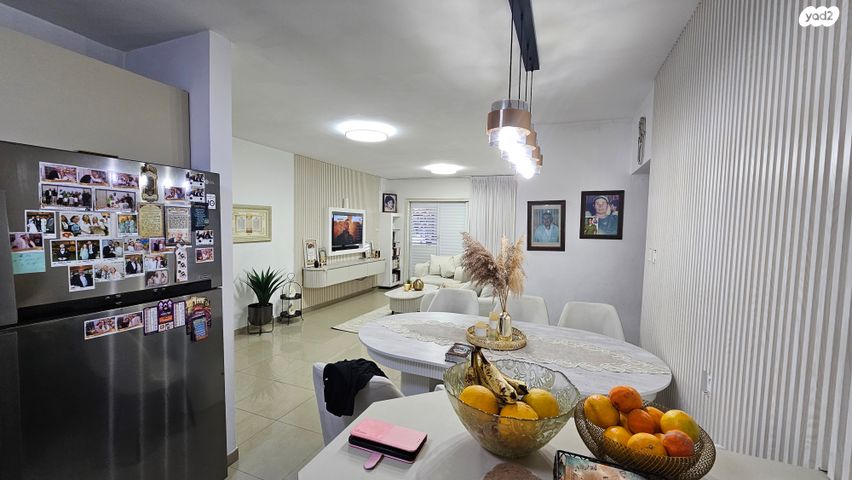 דירת גן, קרית מלאכי