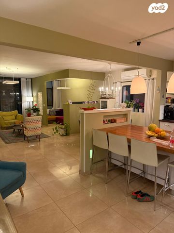 דירה, הבריגדה 22, אבני חן, רחובות