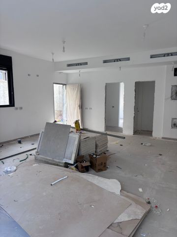 דירת גן, העונות - בבניה, רובע 11, אילת