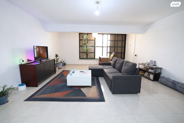 דירה, כיכר אליעזר קפלן 12, שכונה א', באר שבע