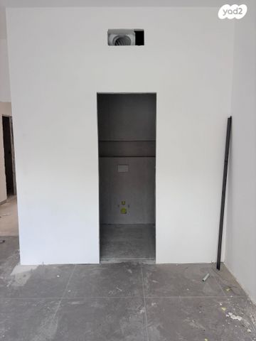 דירת גן, העונות - בבניה, רובע 11, אילת