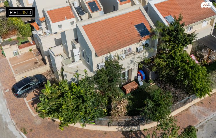 דו משפחתי, ניצני השרון, פרדס חנה כרכור