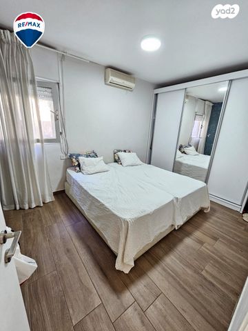 דירת גן, שושנים 2, גן שמואל, קרית מלאכי