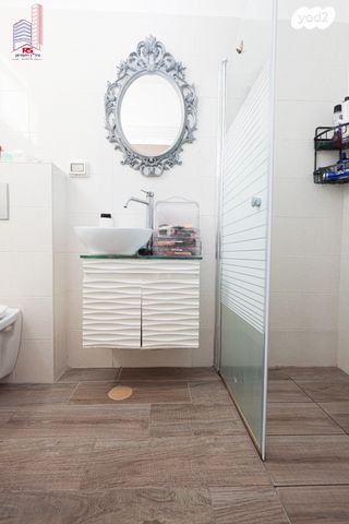 דירה, דרך דון יצחק אברבנאל 19, רמת אפרים, נתניה